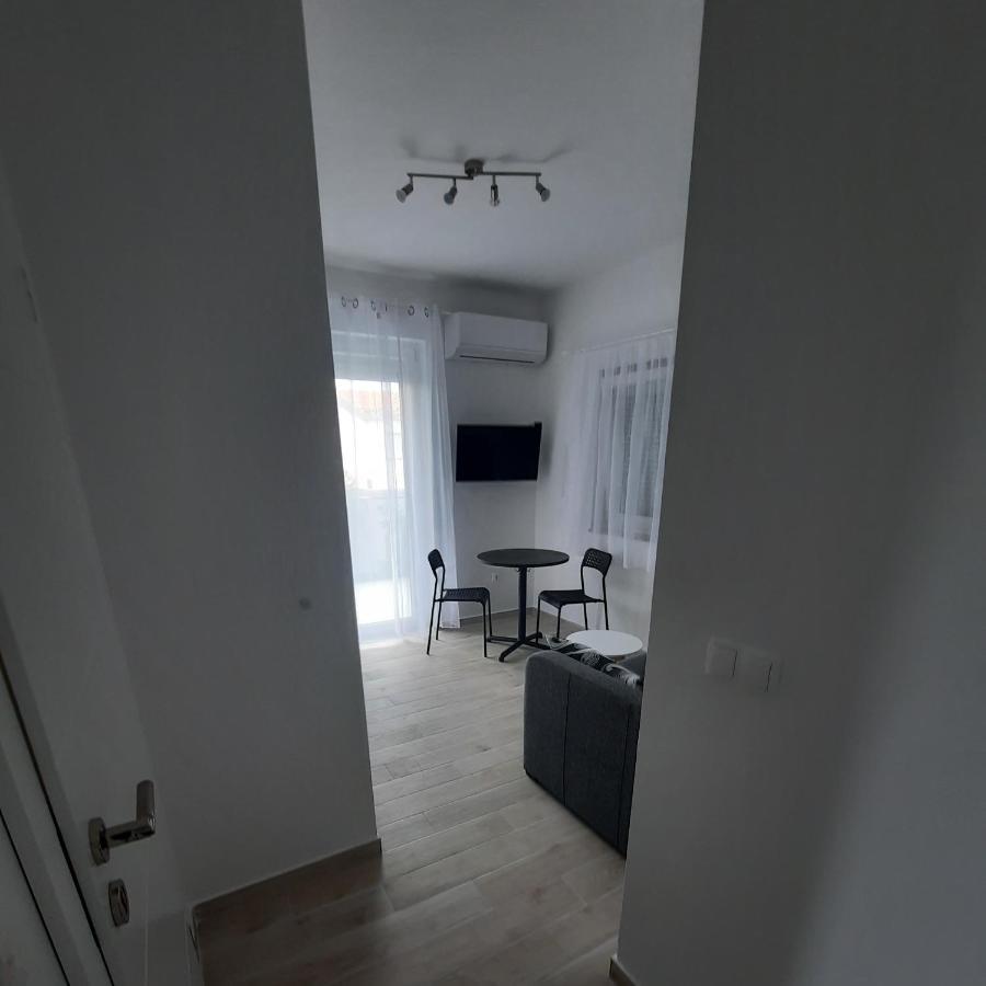 ויר Apartments Matkovic מראה חיצוני תמונה