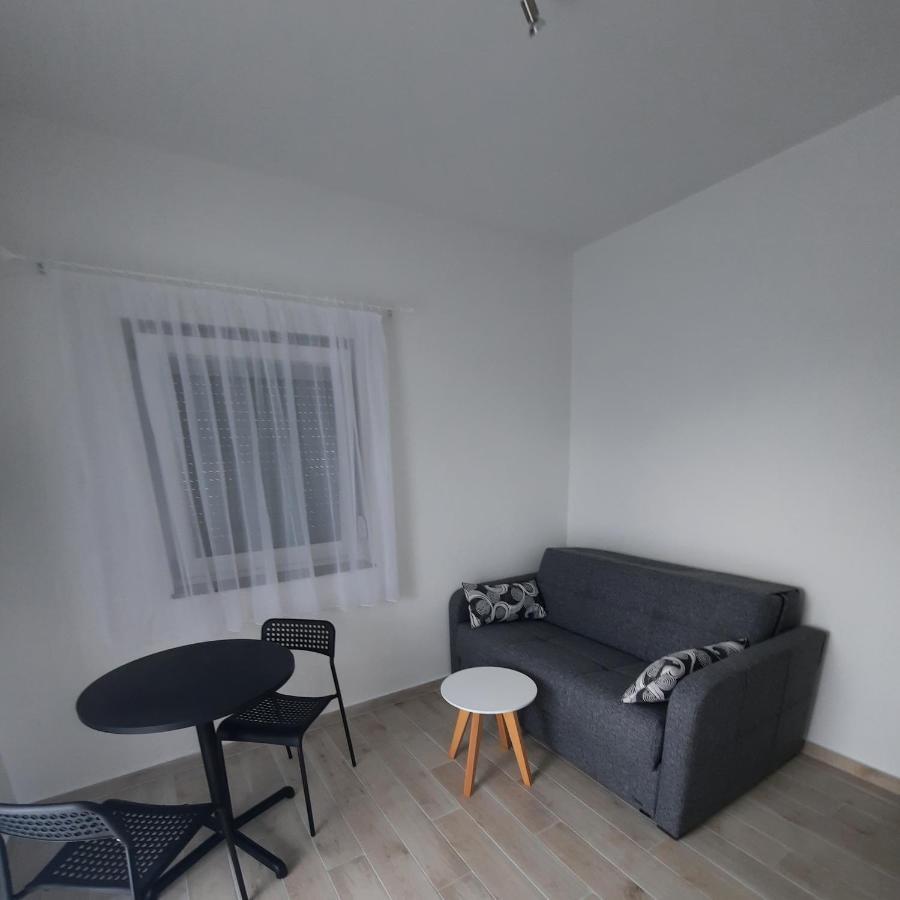 ויר Apartments Matkovic מראה חיצוני תמונה
