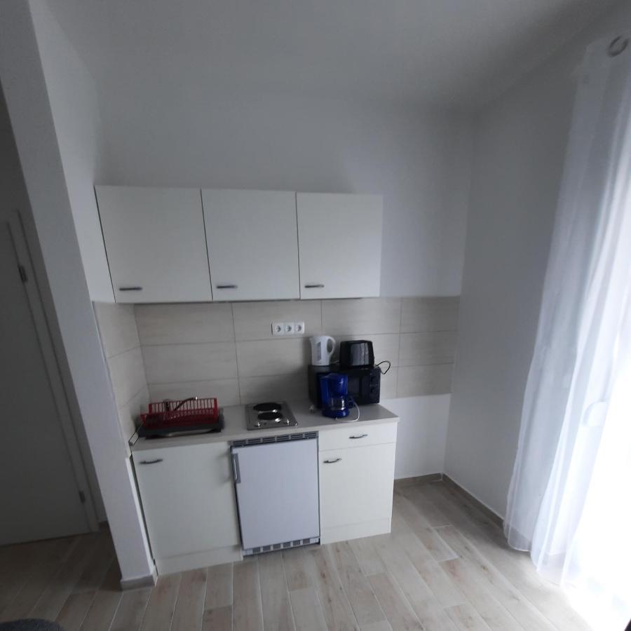 ויר Apartments Matkovic מראה חיצוני תמונה
