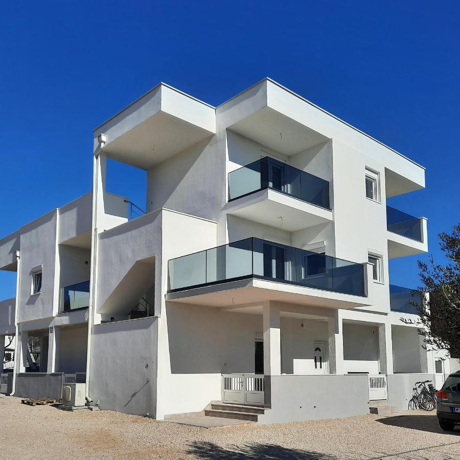 ויר Apartments Matkovic מראה חיצוני תמונה