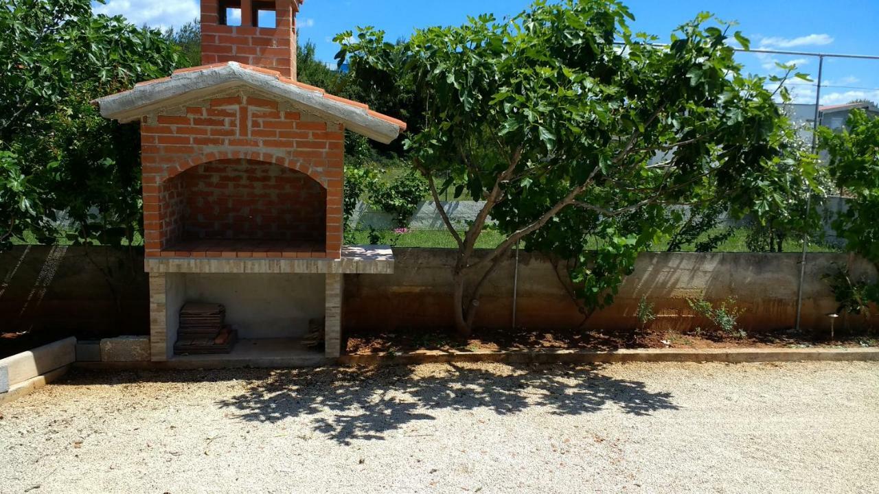 ויר Apartments Matkovic מראה חיצוני תמונה