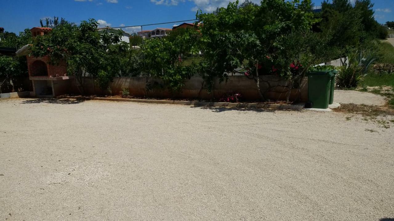 ויר Apartments Matkovic מראה חיצוני תמונה
